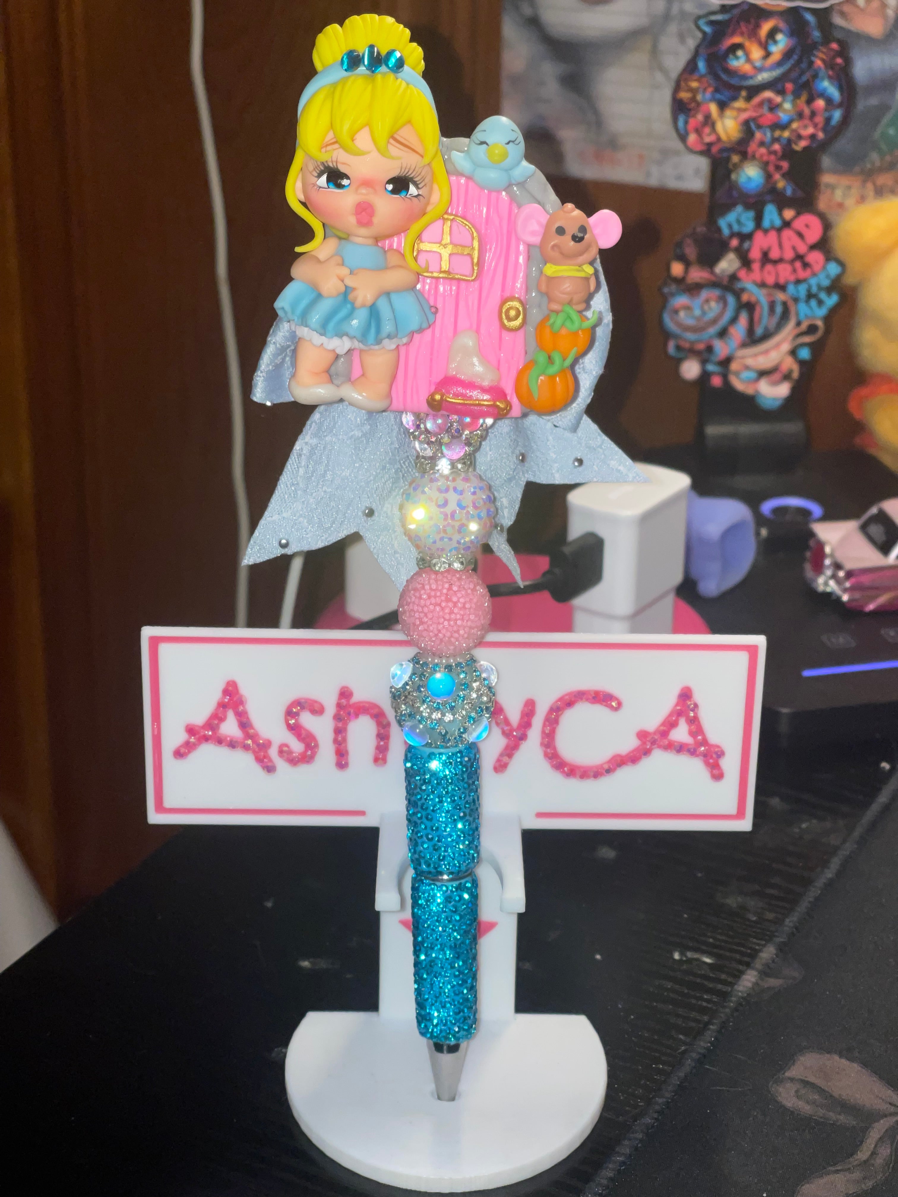Cinderella Clay Beaded Pen